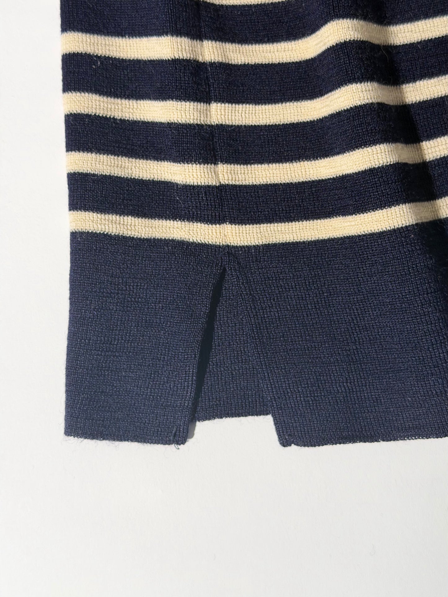 Houyhnhnm Editorial Department: SAINT JAMES knitwear