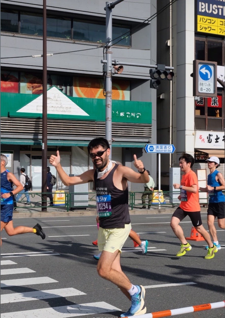 This photo was taken at the 2012 Tokyo Legacy Half Marathon. It's tough, but having people I know cheering me on really gives me strength!