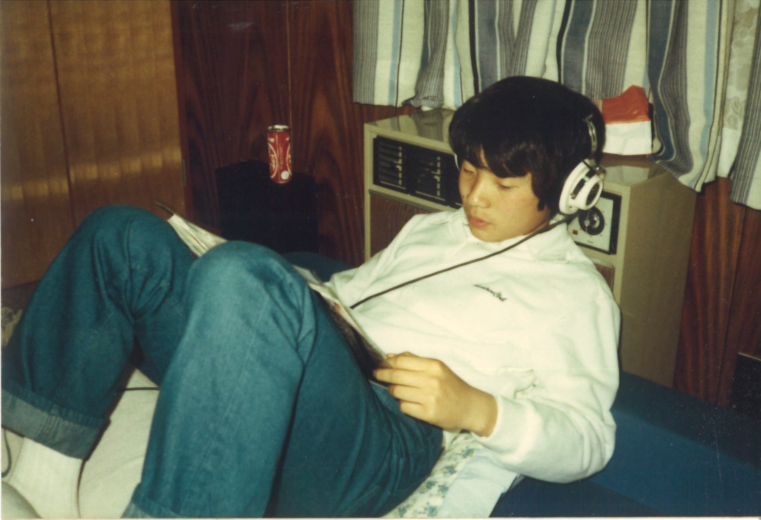 I first discovered Western music when I was in the upper grades of elementary school. Unlike today, there was less information available, and radio, magazines, record jackets and credits were my precious sources of information.