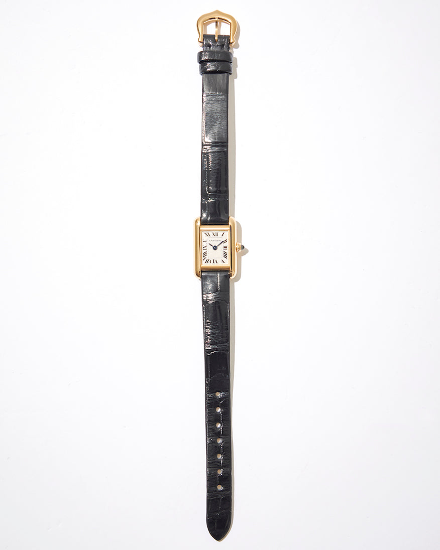 The watch comes with an alligator leather strap, which has a nice lustrous finish.