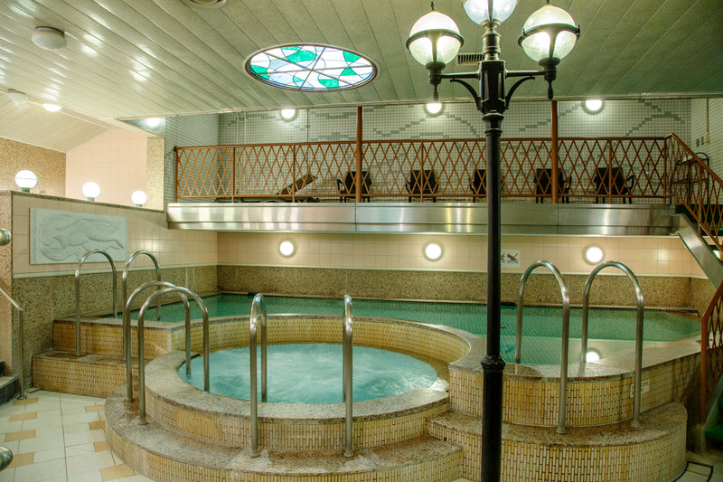 The two large baths and the 