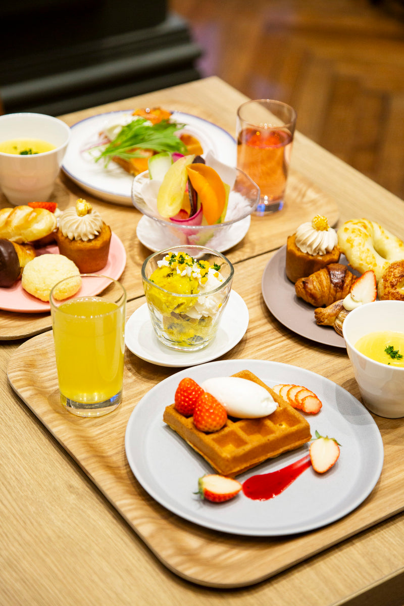 One of the best parts of the trip is enjoying a sumptuous breakfast, which includes freshly baked waffles topped with fruit and Hokkaido's signature salmon waffles. You'll also want to refuel before hitting the slopes.