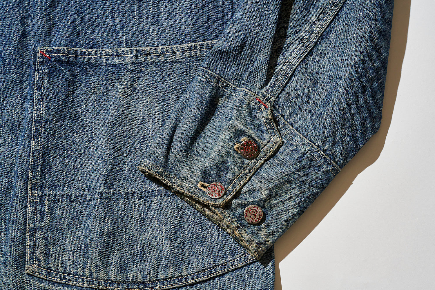 These carefully crafted double cuffs, commonly known as 