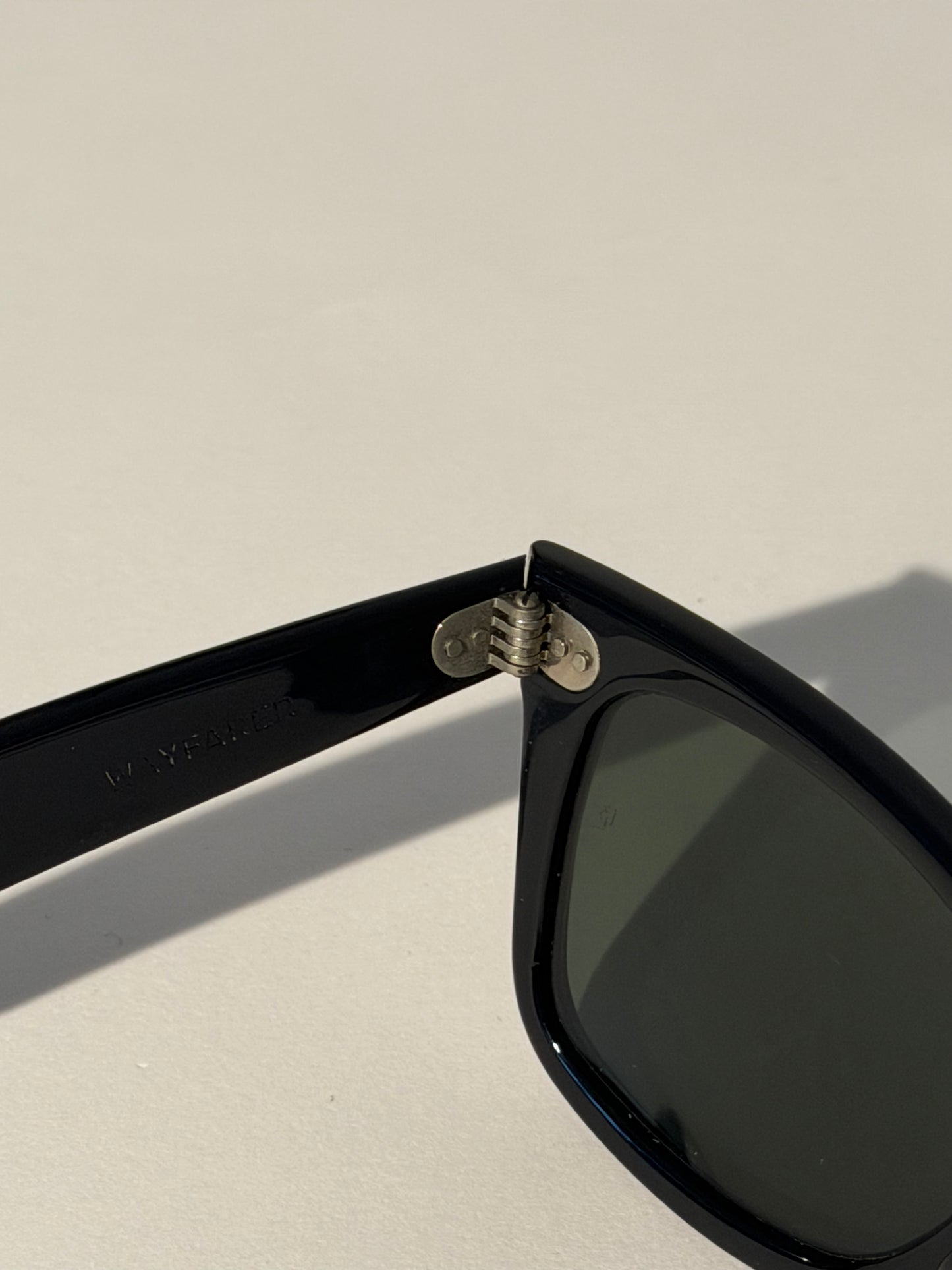 フイナム編集部：B&L RAY-BANのウェイファーラー