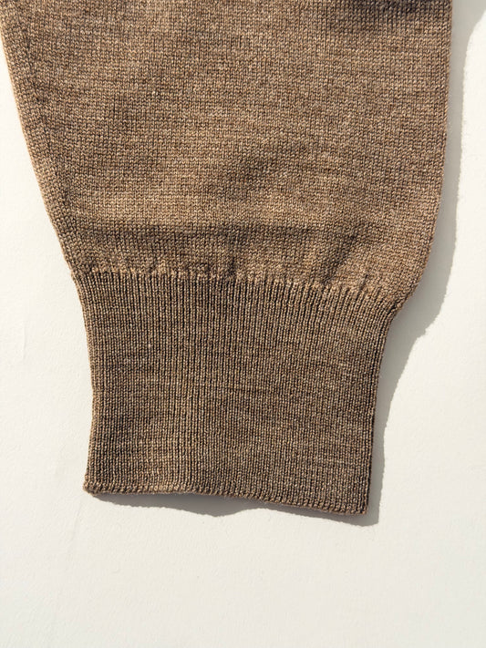 フイナム編集部：MARUZEN by JOHN SMEDLEYのニット