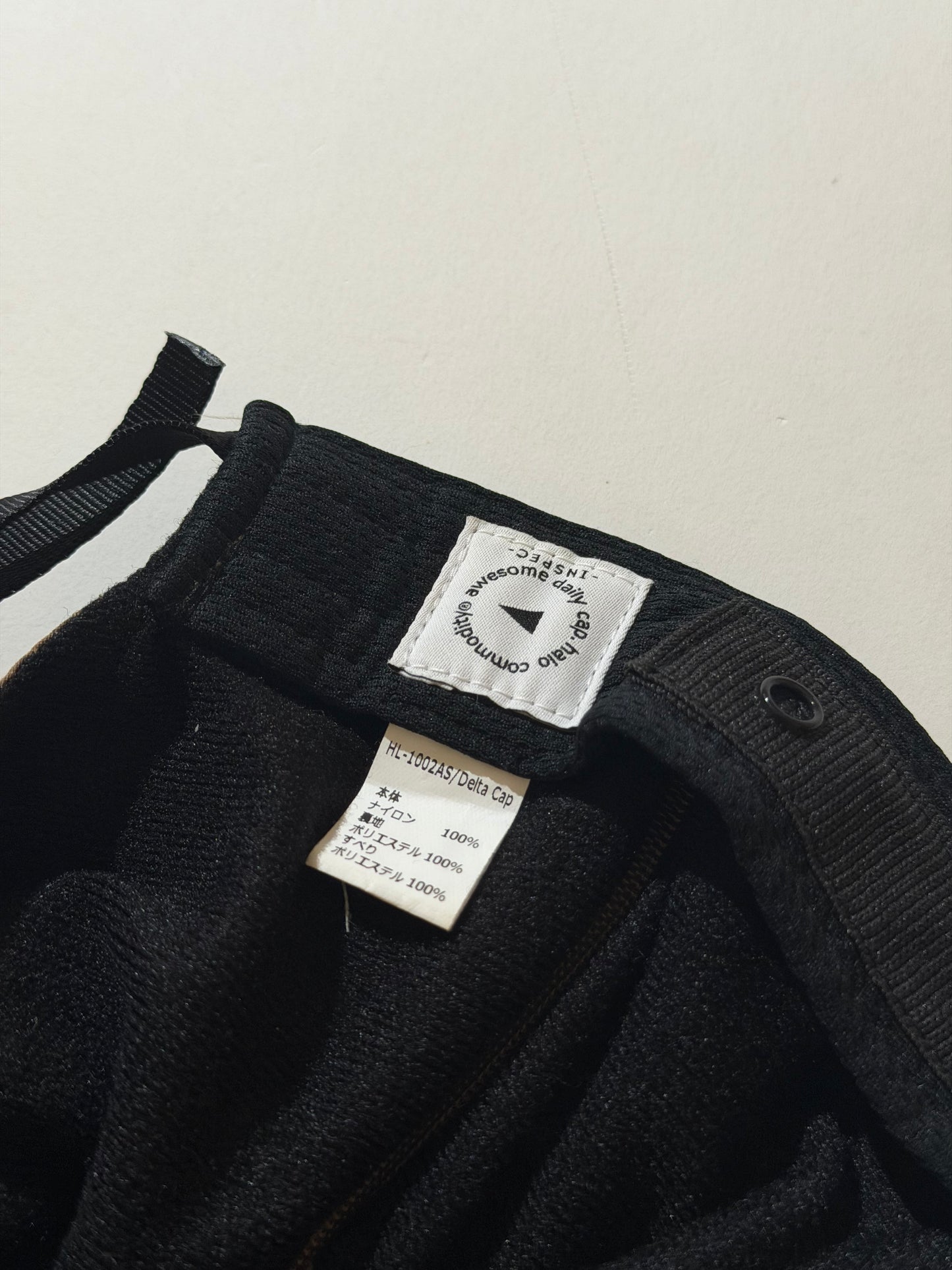 フイナム編集部：halo commoditiyのキャップ