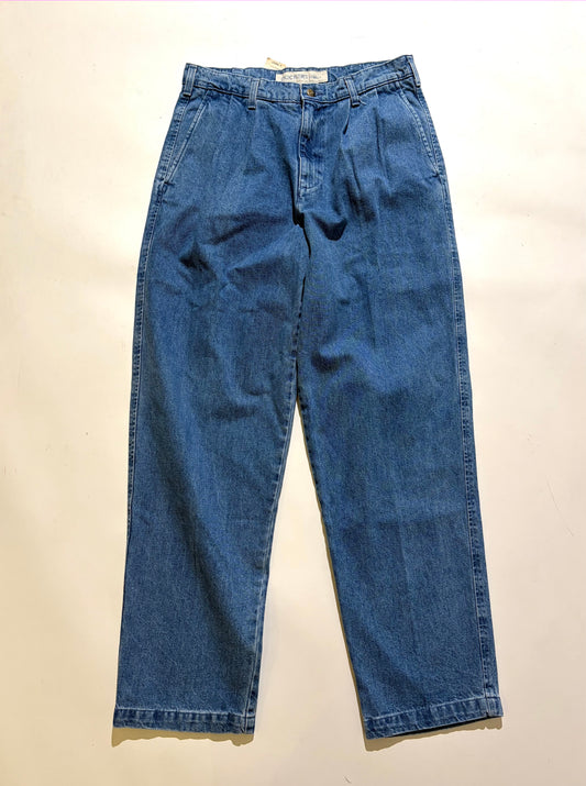 DOCKERSのデニムパンツ