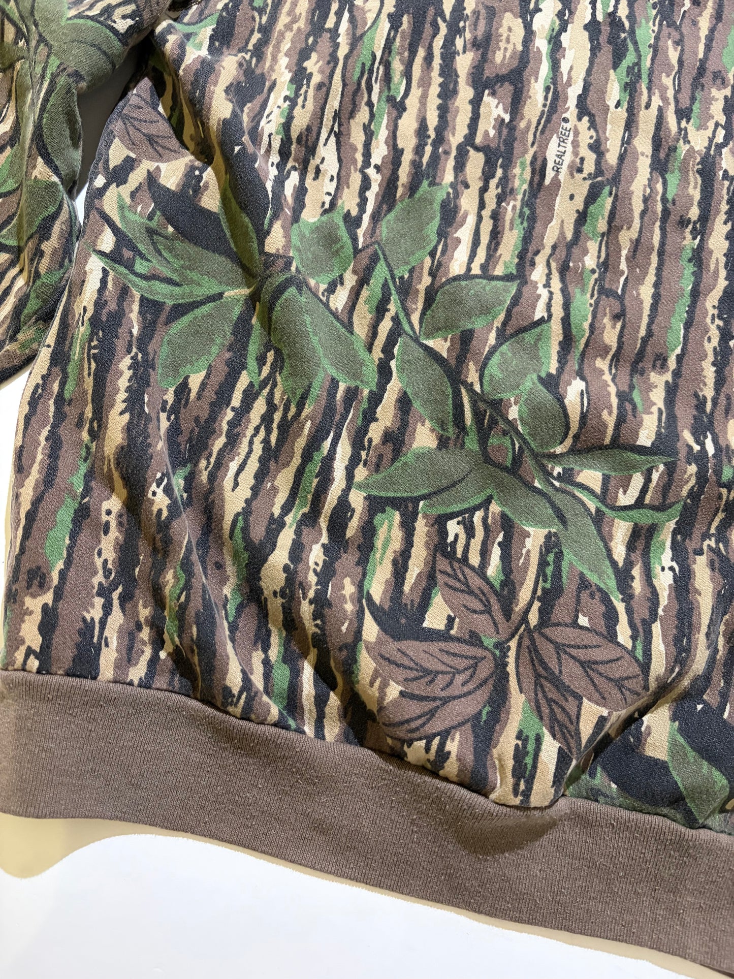 LIBERTYのスエットシャツ