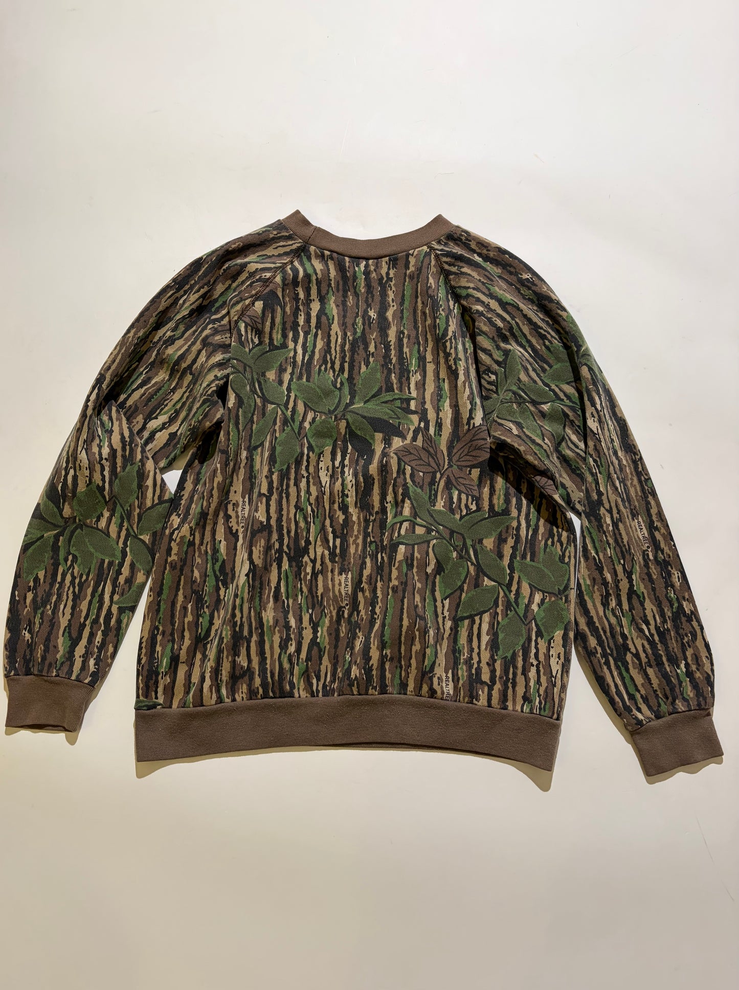 LIBERTYのスエットシャツ