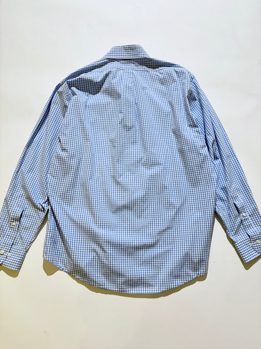 Brooks Brothersのボタンダウンシャツ