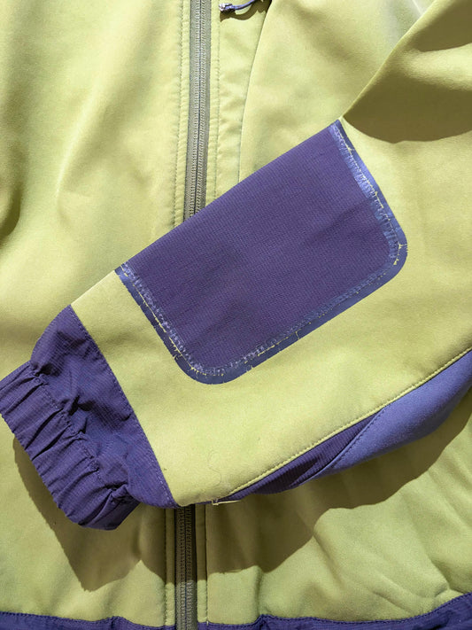 mont-bellのソフトシェル