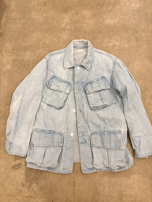 COMOLIのデニムジャケット