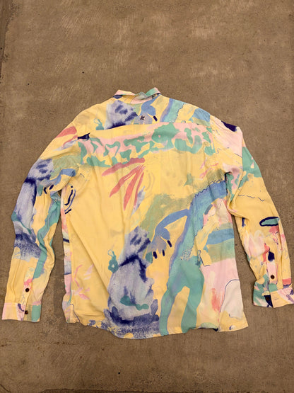 M/SF/Tのシャツ