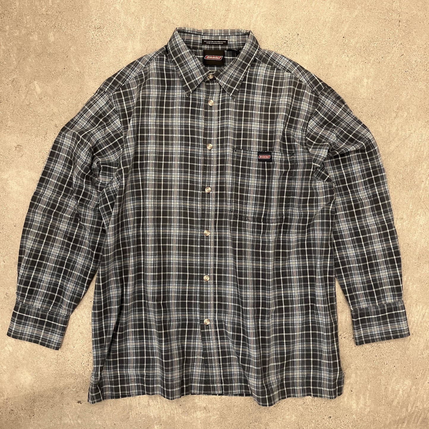 Dickiesのチェックシャツ
