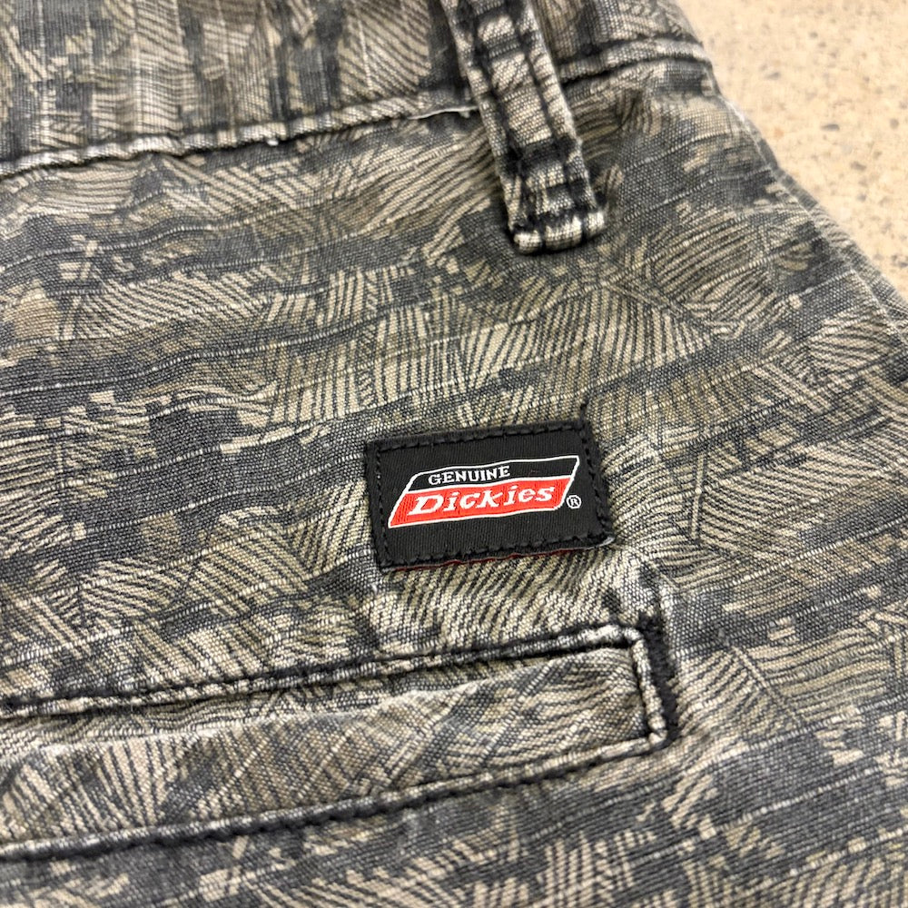Dickiesのショートパンツ
