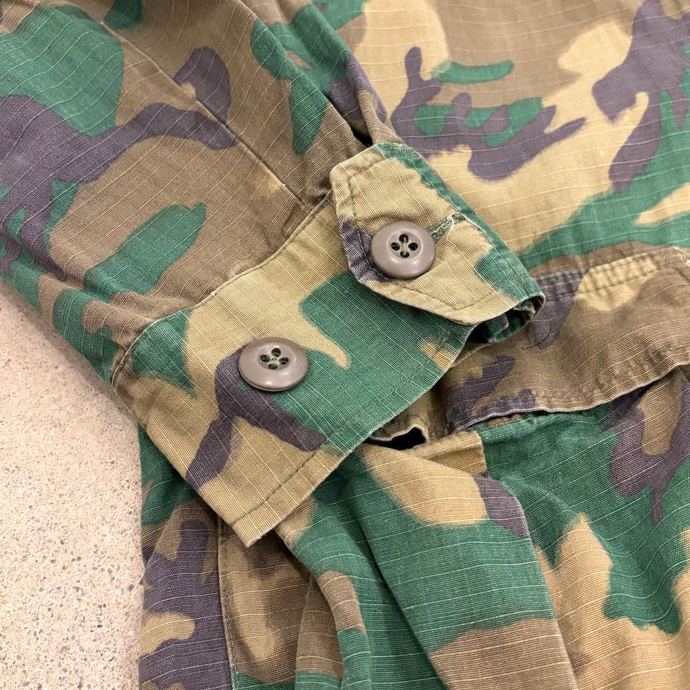 アメリカ軍のウッドランドカモBDUジャケット