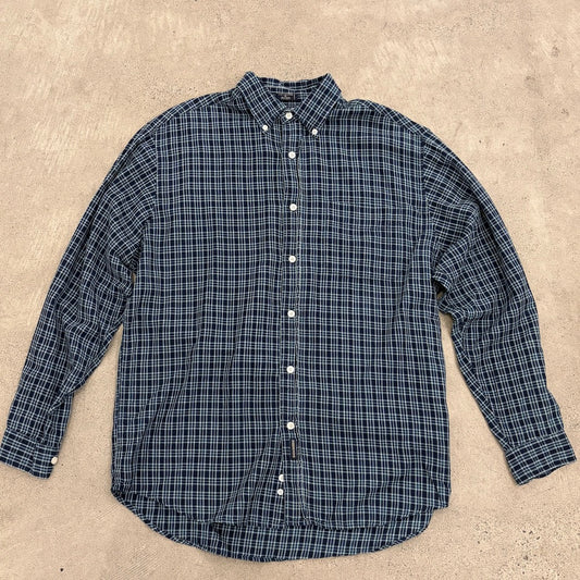 DOCKERSのボタンダウンシャツ