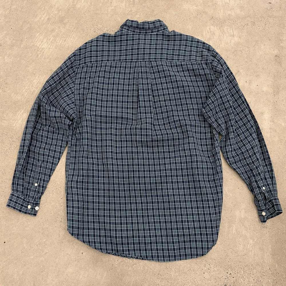 DOCKERSのボタンダウンシャツ