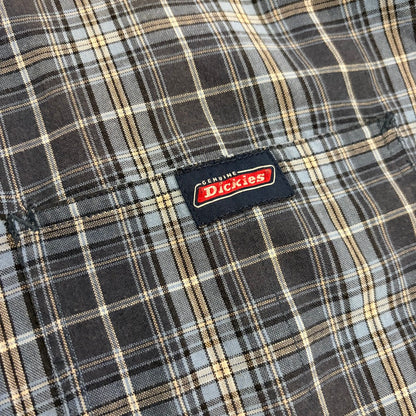 Dickiesのチェックシャツ