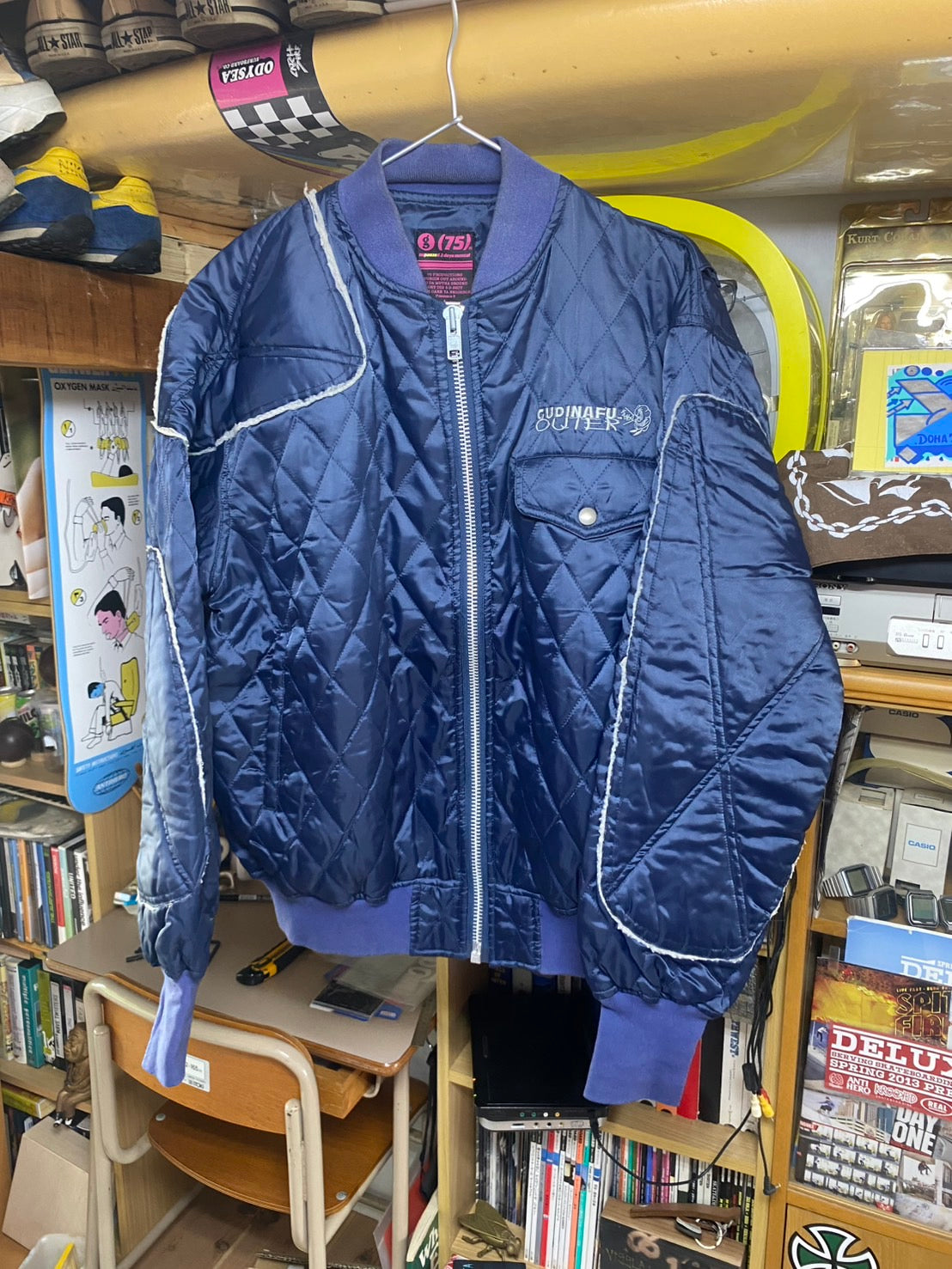 〈グッドイナフ〉のフライトJKTをスエットでシリーズでメイクしたシリーズ。加藤さんは本当はMA-1がめちゃくちゃ欲しかった。当時、スエットシリーズ以外のアウターも購入もしていた。