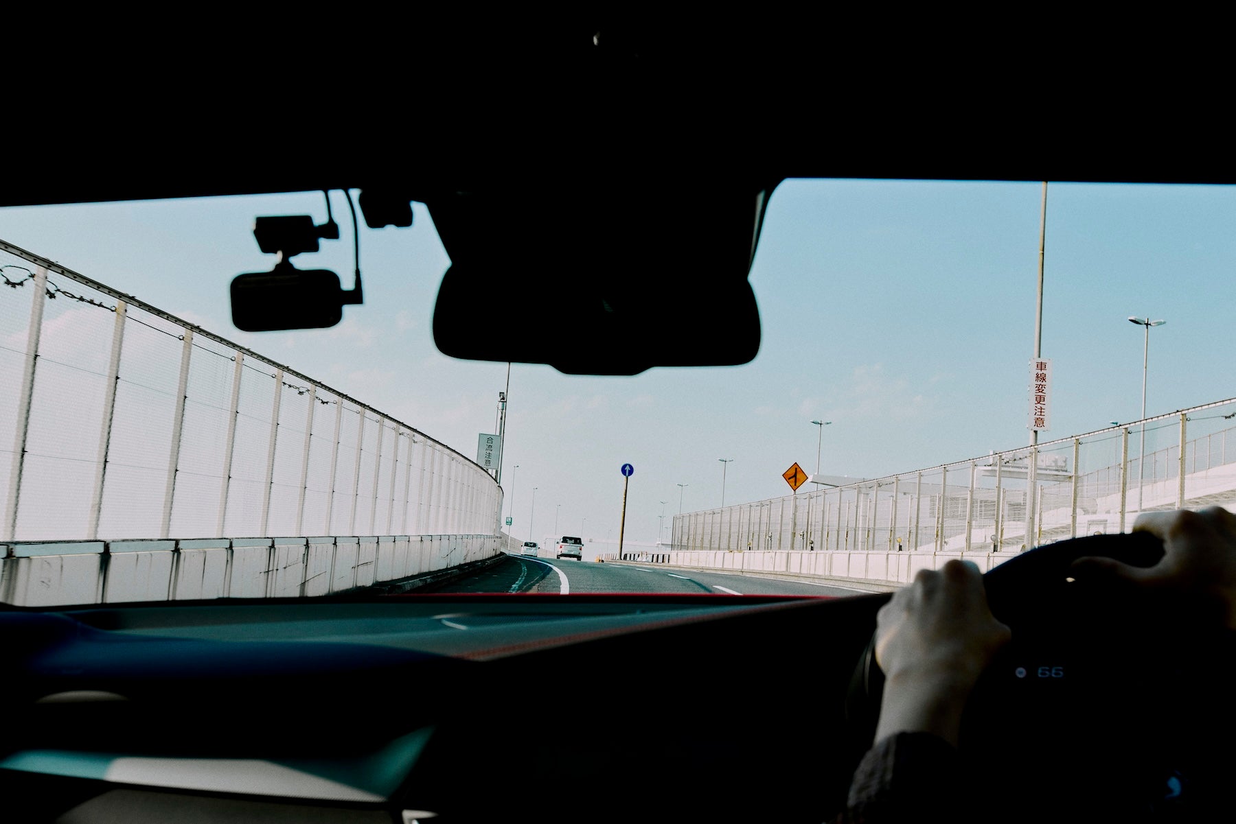 The seats, dashboard, doors and centre armrest feature red stitching to enhance the sporty atmosphere.