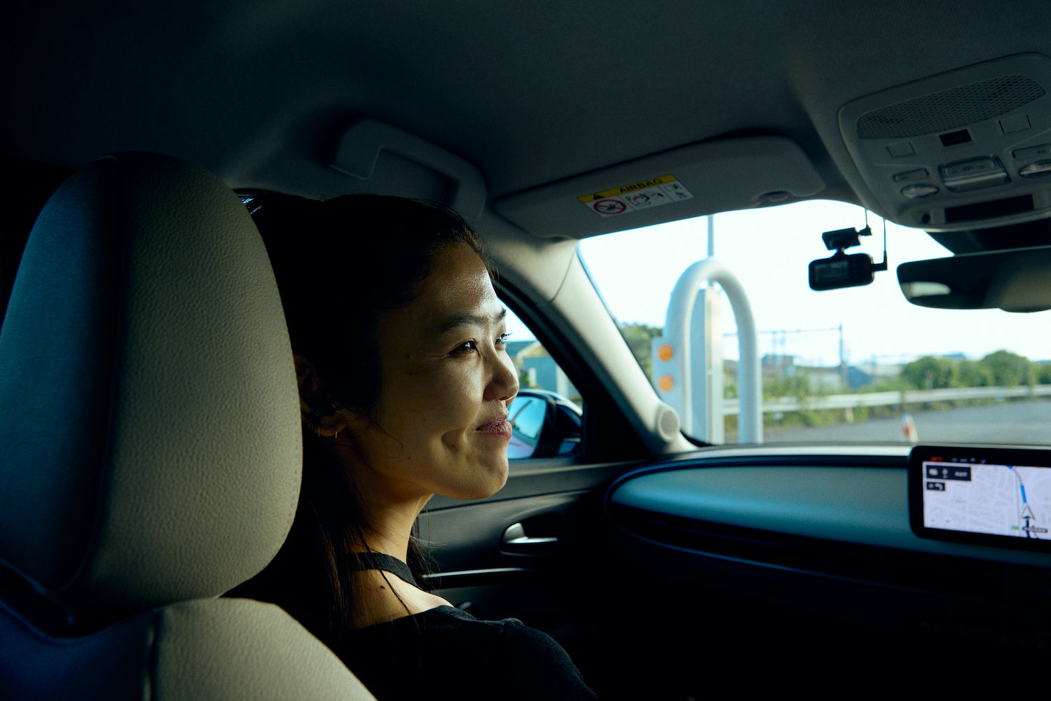 Although Fiat has a compact image, the interior of the 600e is spacious and provides a relaxed atmosphere.