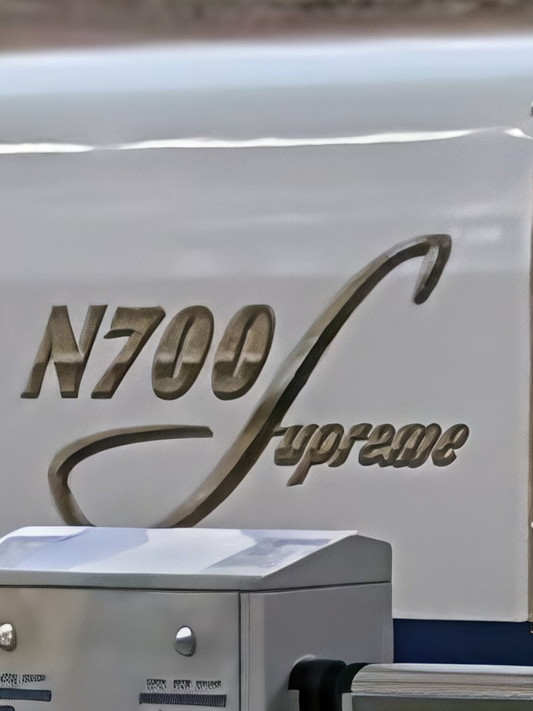 この秋に実装されたAIによるズーム画質向上にもチャレンジ。すごく小さかったものが予測生成されるということに驚く。