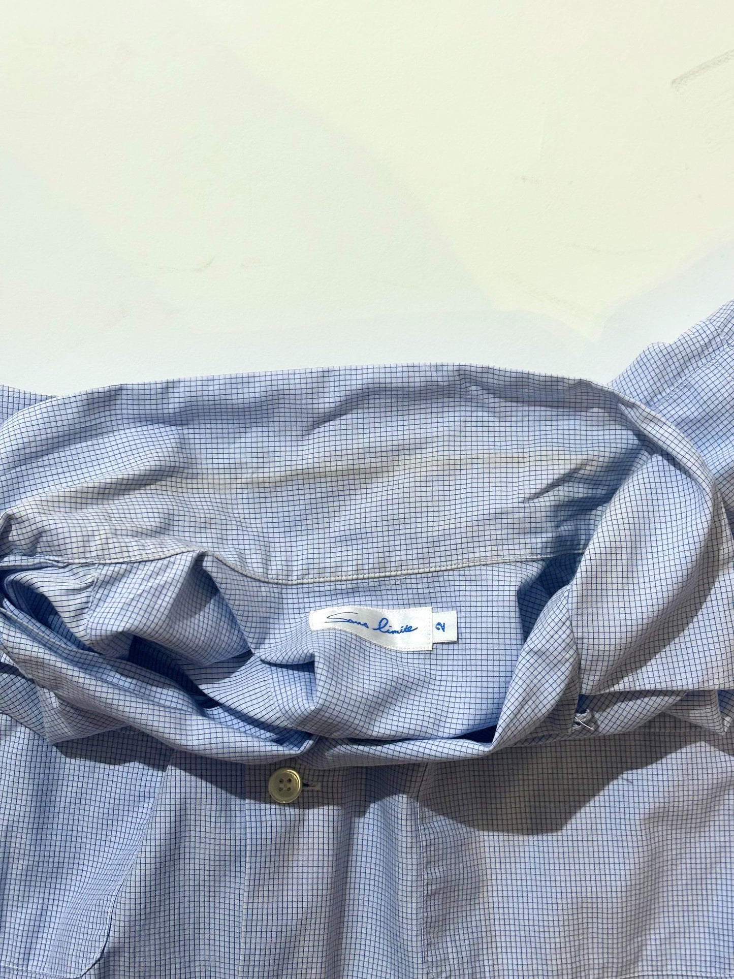 Sans limiteのシャツ