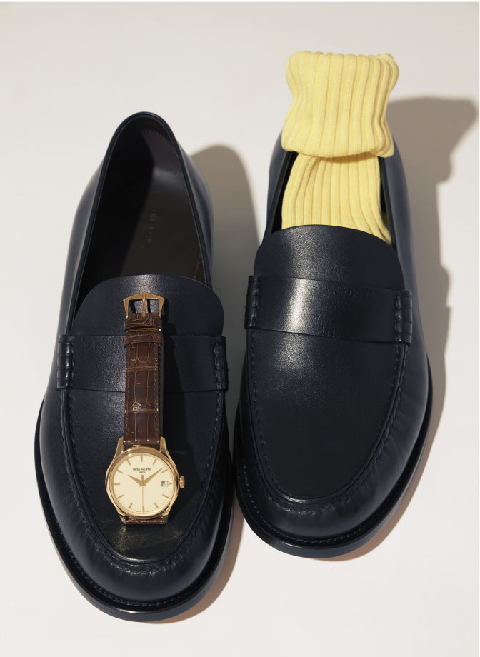 The Row loafers, ¥295,900 (The Row Japan), socks, personal belongings of editorial department